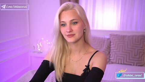 chloecoral @ myfreecams on 20240403
