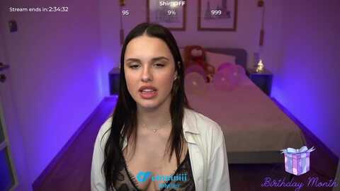cinnabellee @ myfreecams on 20240403