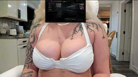 mermaidmiley @ myfreecams on 20240403
