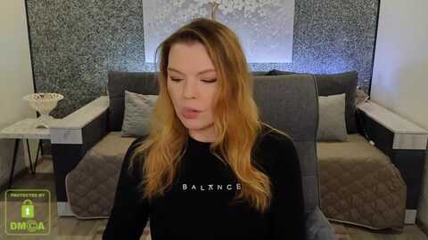 moonika @ myfreecams on 20240403