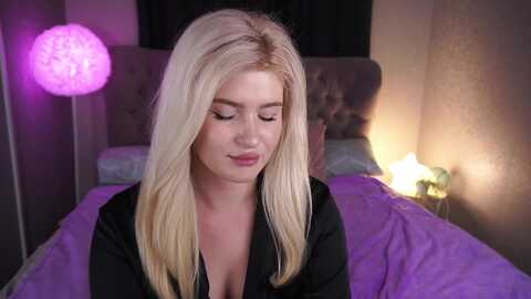 cocosecretss @ myfreecams on 20240404