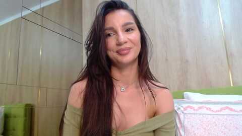 iamonline @ myfreecams on 20240404