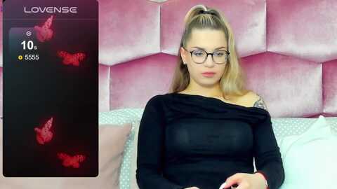 miramauer @ myfreecams on 20240404