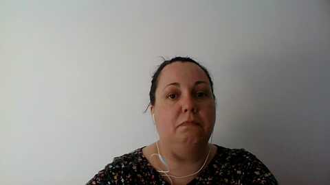 louisezann @ myfreecams on 20240405