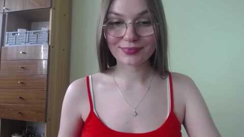 perfectelly @ myfreecams on 20240405