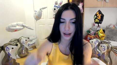 pr1nc3ss_ @ myfreecams on 20240405