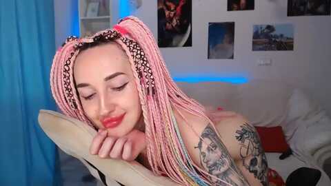 sara_polly @ myfreecams on 20240405