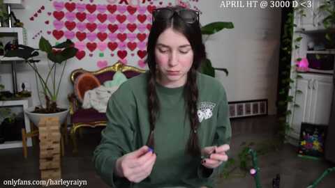 harley_raiyn @ myfreecams on 20240406