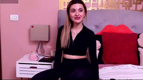 janiceblair @ myfreecams on 20240406