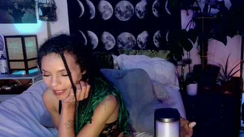 lunarlexxx @ myfreecams on 20240406