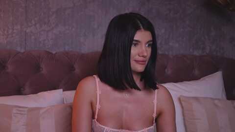 angelafaye @ myfreecams on 20240407