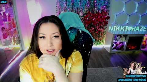 toxic_haze @ myfreecams on 20240407