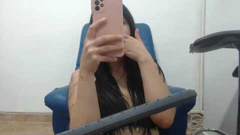 violeta_97 @ myfreecams on 20240407