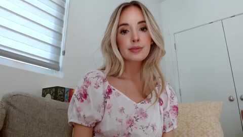 vegansoda @ myfreecams on 20240408