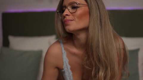 brandywhite @ myfreecams on 20240409