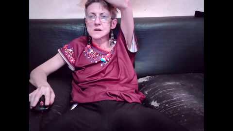 sexygeny @ myfreecams on 20240409