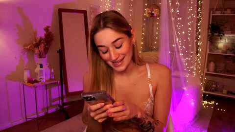 checkmypeach @ myfreecams on 20240410