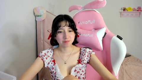 cherrycute666 @ myfreecams on 20240410