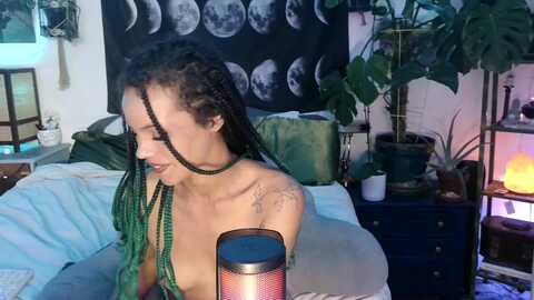 lunarlexxx @ myfreecams on 20240410