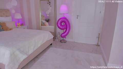 maya_di @ myfreecams on 20240410
