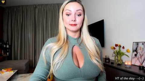 mi_ha @ myfreecams on 20240410