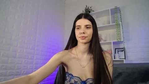 sararich @ myfreecams on 20240410