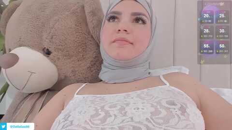 dalilasaadi @ myfreecams on 20240411