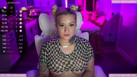 mermaidmiley @ myfreecams on 20240411