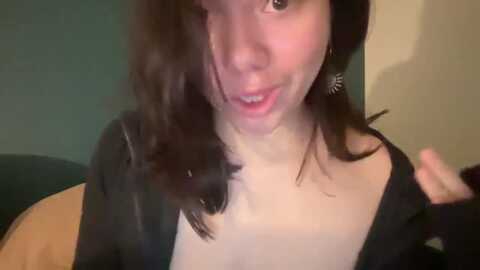imava @ myfreecams on 20240412