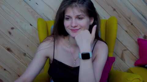 lesliekat @ myfreecams on 20240412