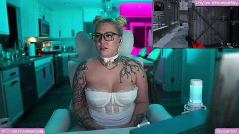 mermaidmiley @ myfreecams on 20240412