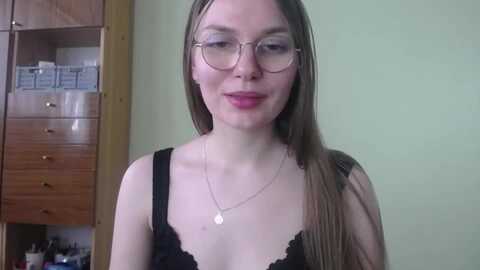 perfectelly @ myfreecams on 20240412