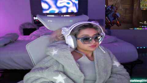 starbiesqt314 @ myfreecams on 20240412