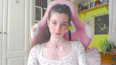 viola__ @ myfreecams on 20240412