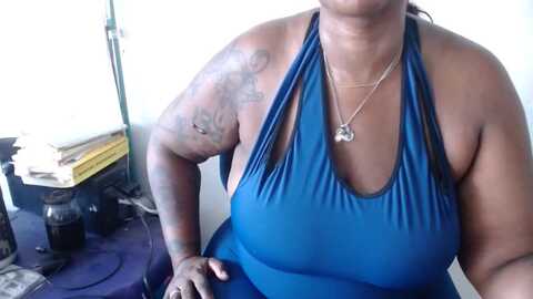 assbigxhot9 @ myfreecams on 20240413