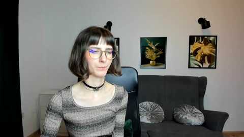 lunameowww @ myfreecams on 20240413
