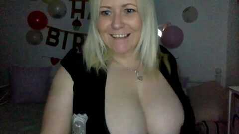 bday_khloe @ myfreecams on 20240414