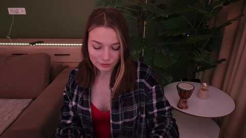 icedanielle @ myfreecams on 20240414