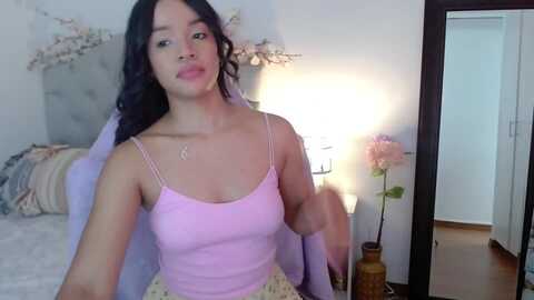 kiararose22 @ myfreecams on 20240414