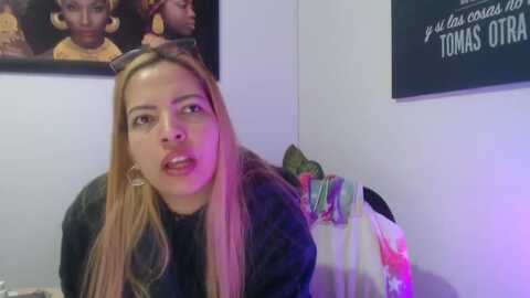 laracroft33 @ myfreecams on 20240414