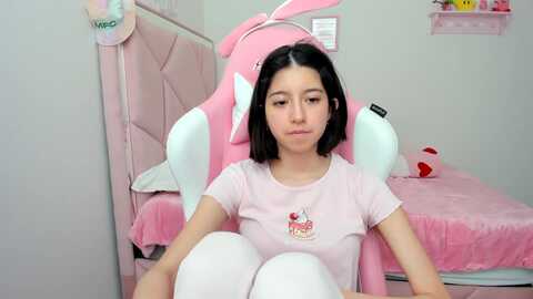 cherrycute666 @ myfreecams on 20240415