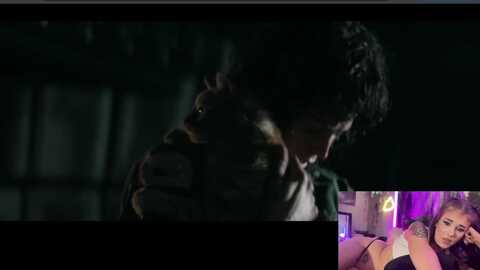 rileywoods @ myfreecams on 20240415