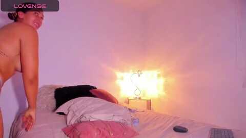 angellyclark @ myfreecams on 20240416
