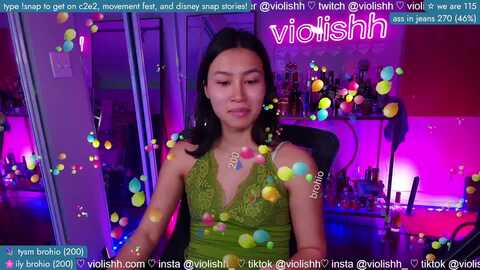 violishh @ myfreecams on 20240417