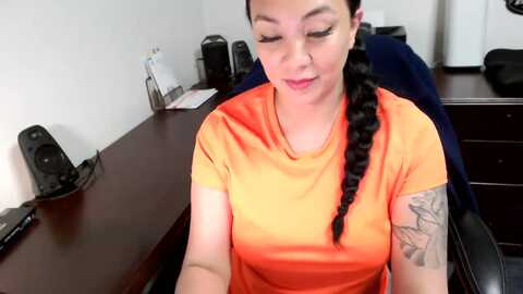 mickaylamoon @ myfreecams on 20240418