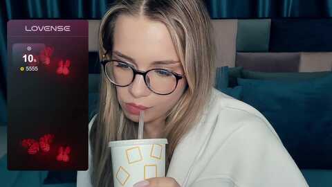 miramauer @ myfreecams on 20240418