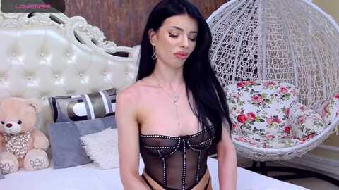tesa000 @ myfreecams on 20240418