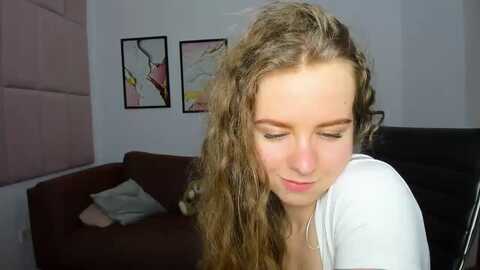 lanabelll @ myfreecams on 20240419
