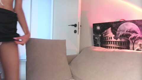ice_petal @ myfreecams on 20240420