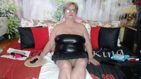 queenpammy @ myfreecams on 20240420